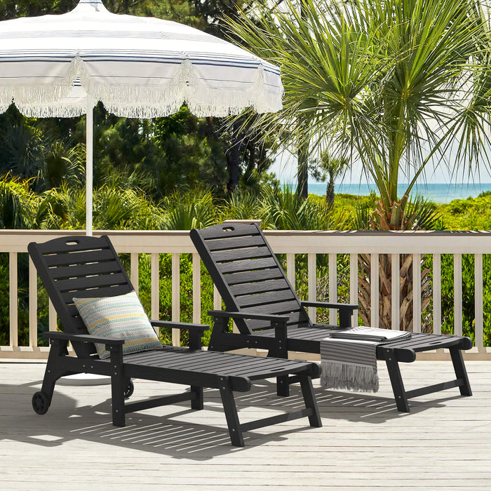 Helen Outdoor Chaise Lounge Chair with Wheels