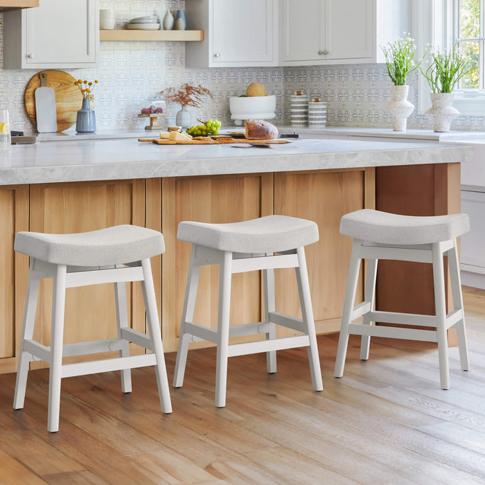 Mercedes Saddle Barstools Set