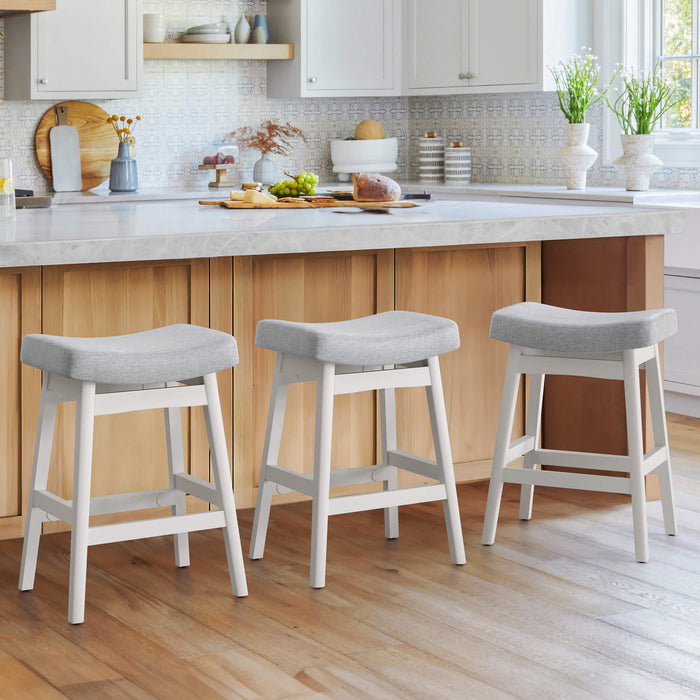 Mercedes Saddle Barstools Set