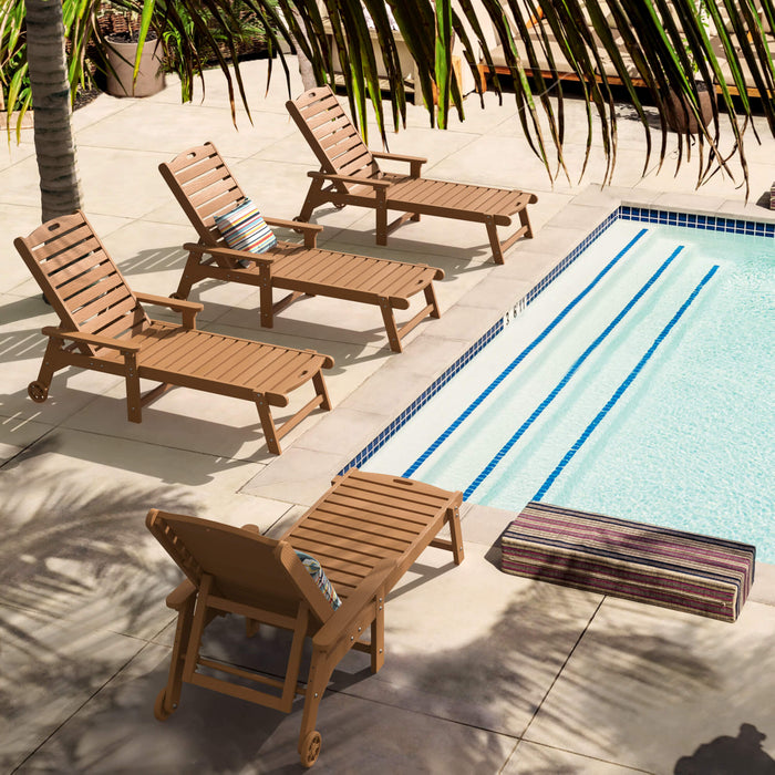 Helen Outdoor Chaise Lounge Chair with Wheels