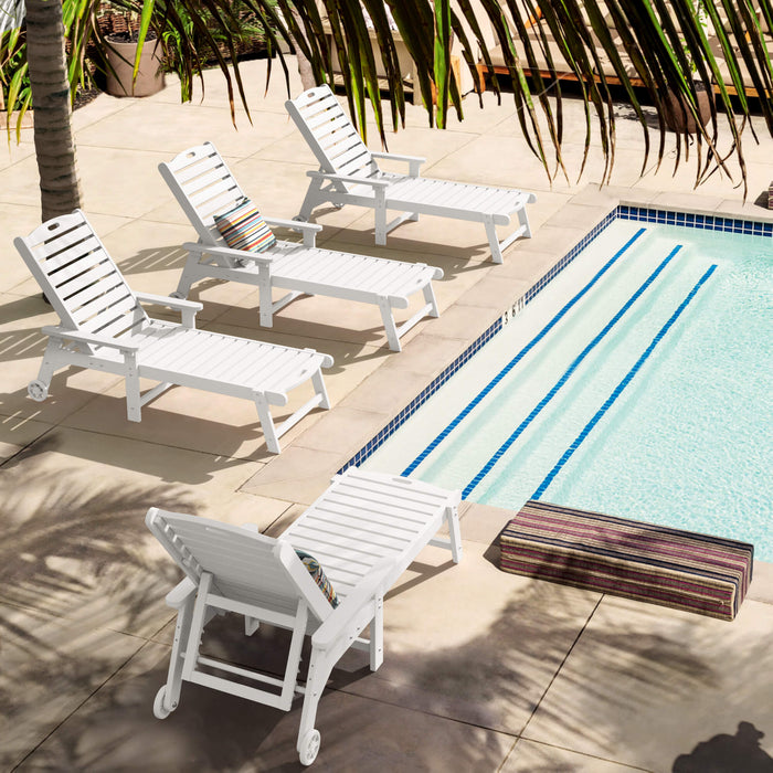 Helen Outdoor Chaise Lounge Chair with Wheels
