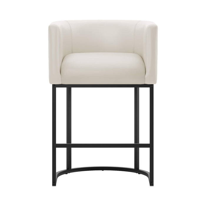 Jessica Barstool