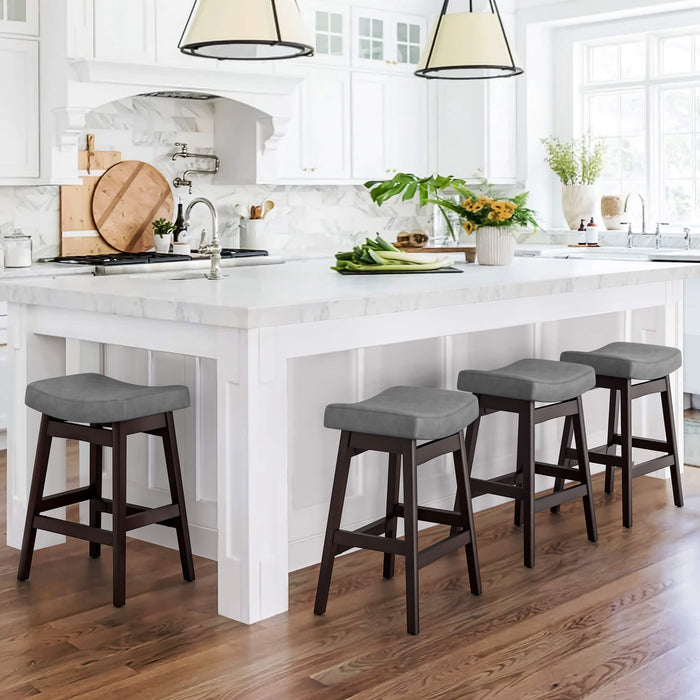 Mercedes Saddle Barstools Set