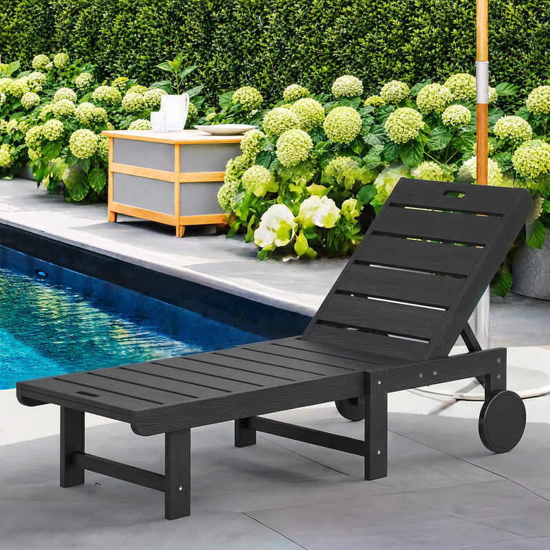 Hayley Outdoor Chaise Lounge Chair with Wheels