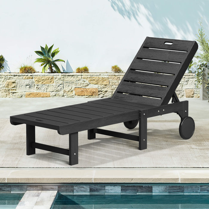 Hayley Outdoor Chaise Lounge Chair with Wheels